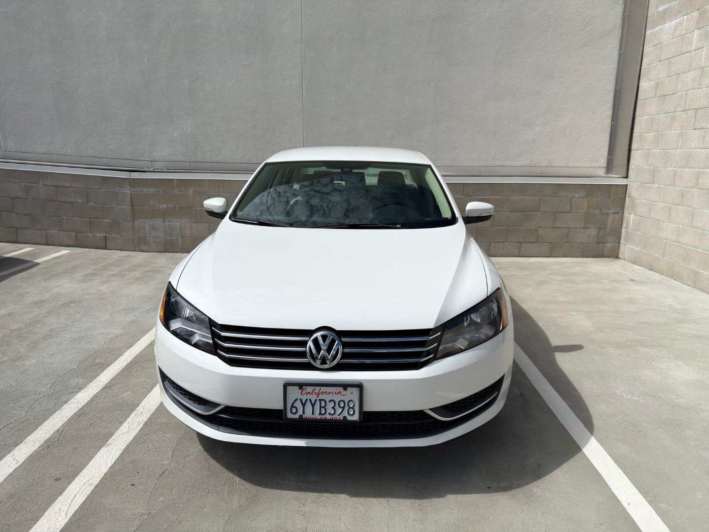 Used 2013 Volkswagen Passat 2.5 SE FWD image 2