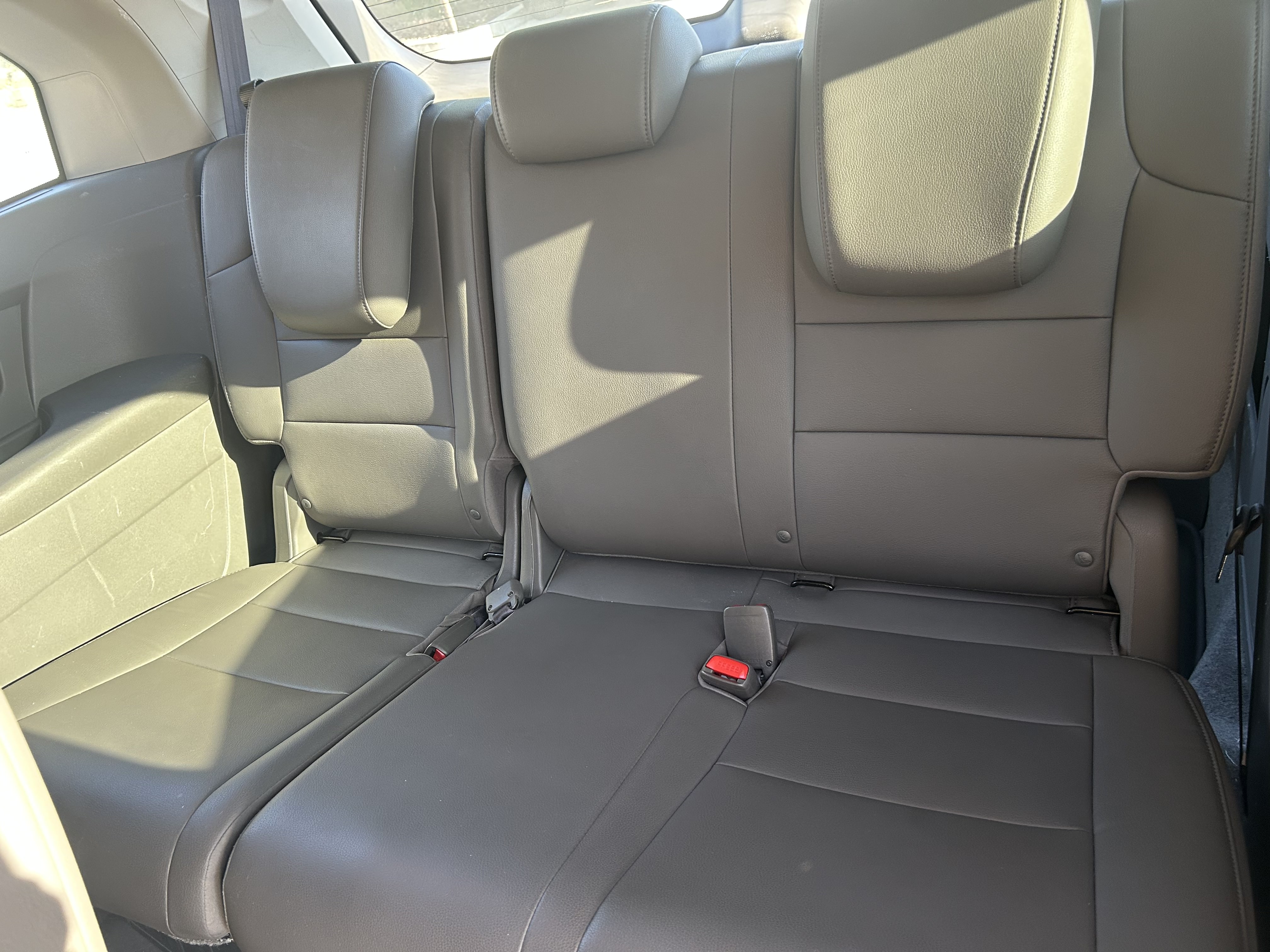 Used 2012 Honda Odyssey EX-L image 16