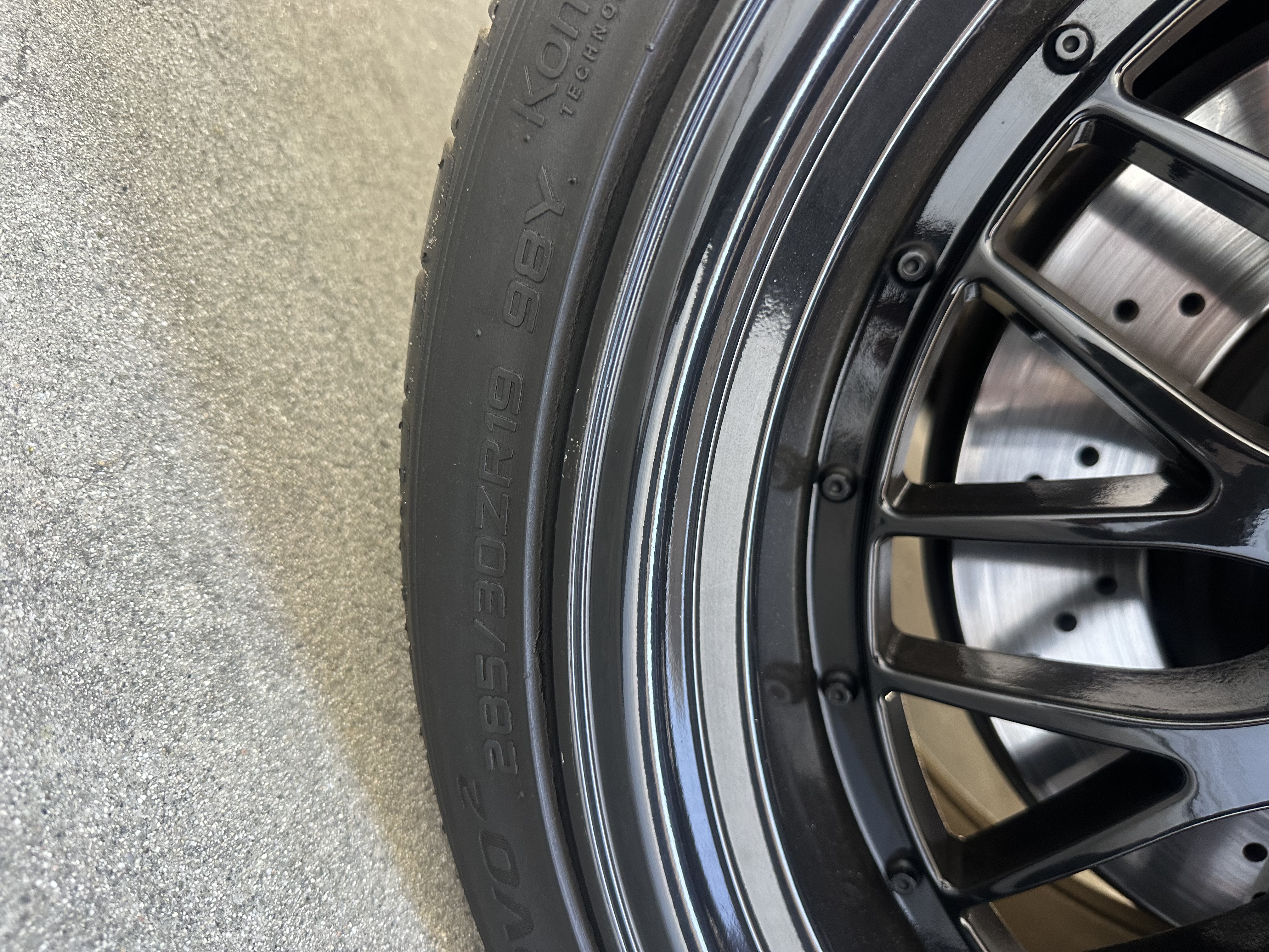 Used 2011 BMW M3 Convertible RWD image 15