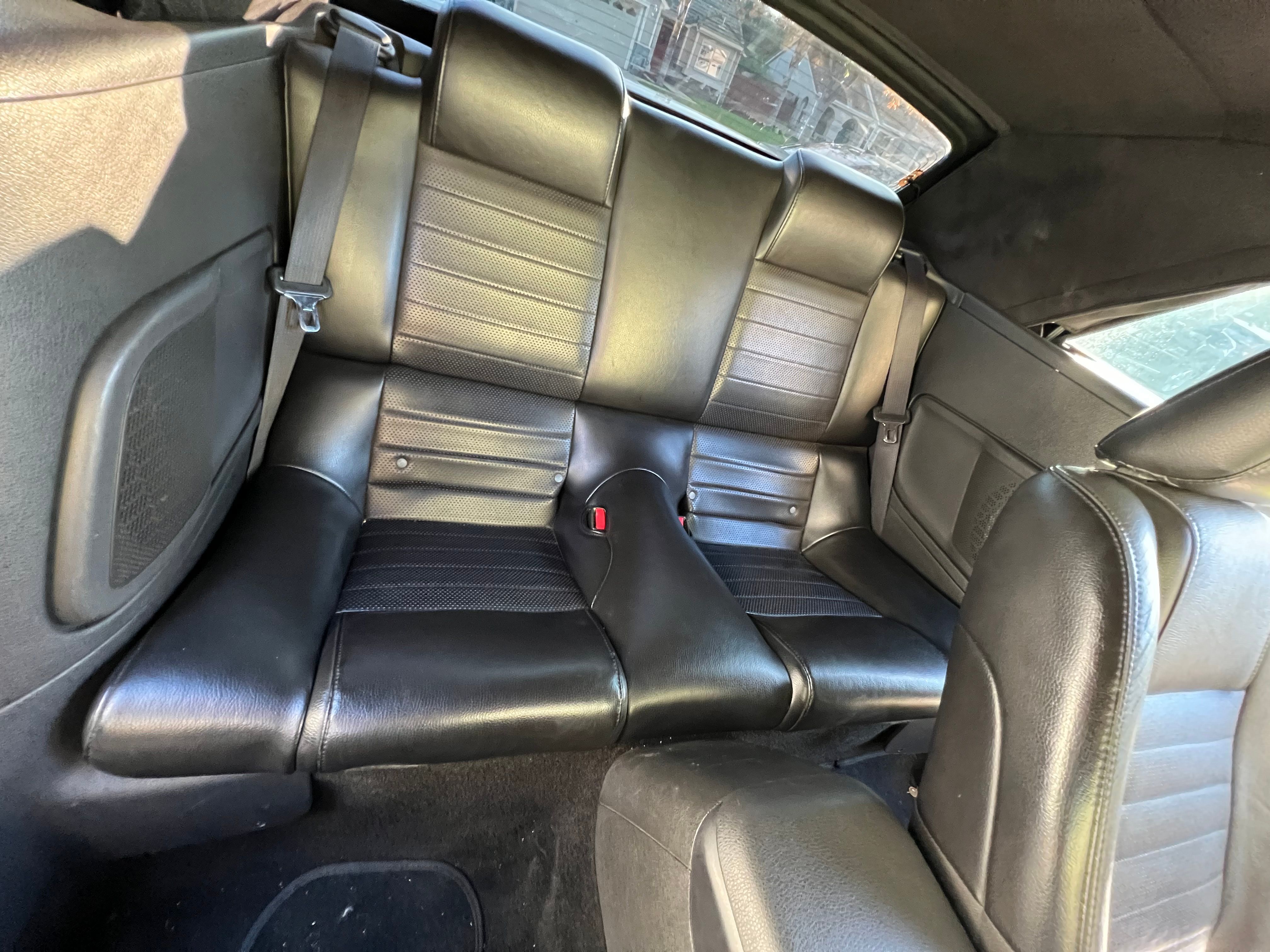 Used 2006 Ford Mustang GT Premium RWD image 21