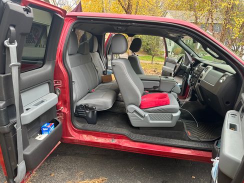 Used 2012 Ford F150 XLT w/ XLT Convenience Pkg image 11