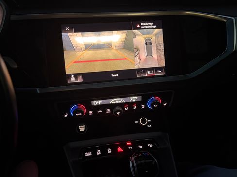 Used 2021 Audi Q3 2.0T Premium Plus w/ Premium Plus Package image 11