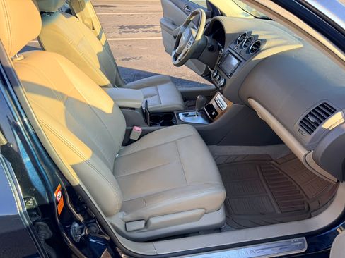 Used 2007 Nissan Altima 3.5 SE w/ Technology Pkg image 19