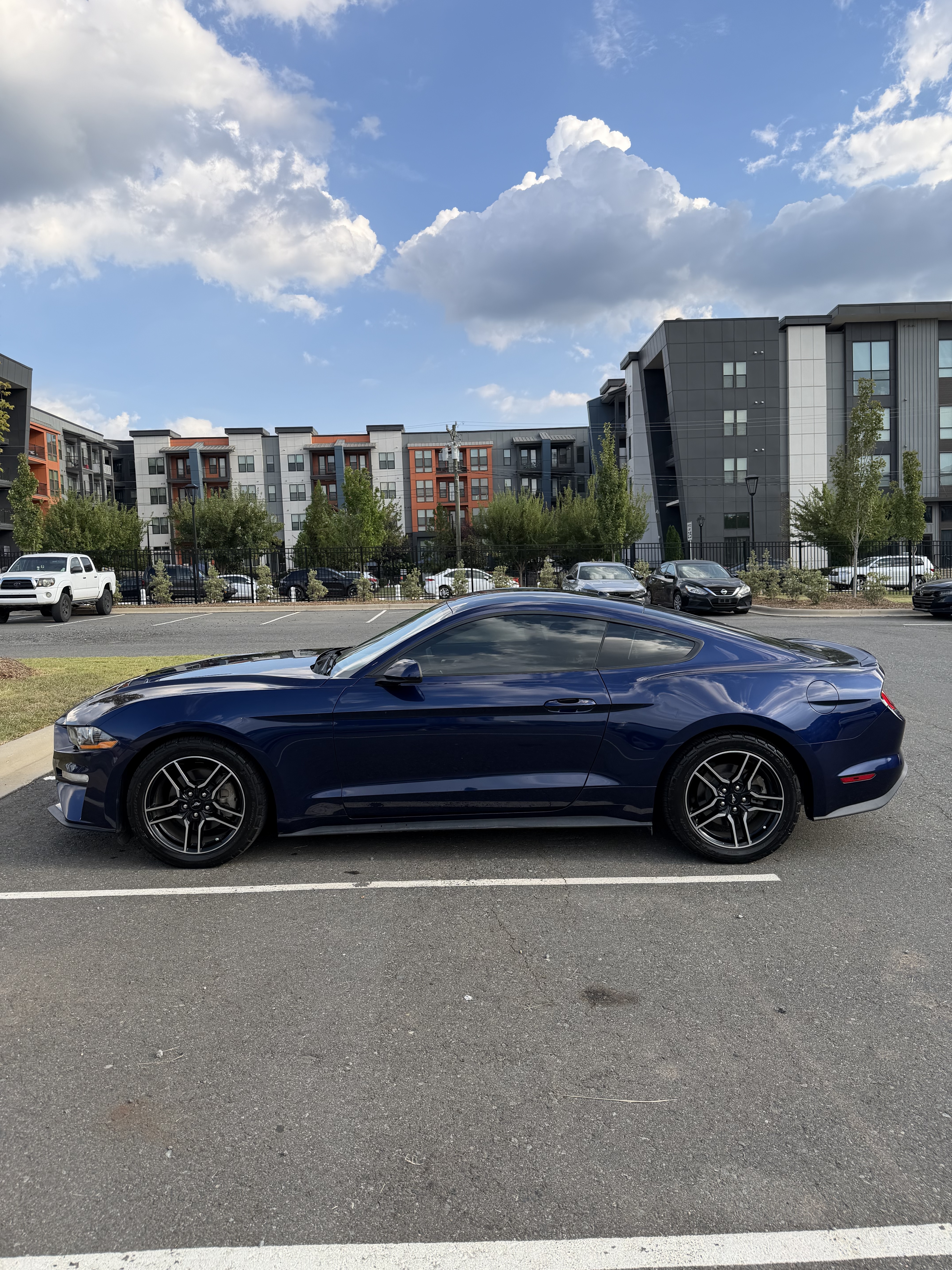 Used 2020 Ford Mustang Coupe w/ Equipment Group 101A RWD image 10