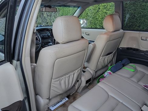 Used 2003 Toyota Highlander Limited image 4