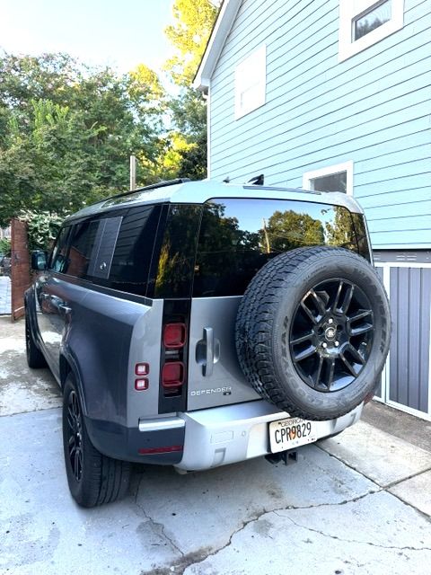 Used 2020 Land Rover Defender 110 S AWD/4WD image 2