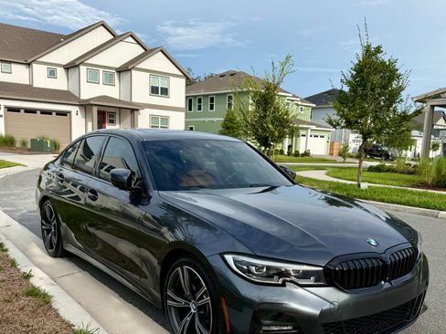 Used 2021 BMW 330i xDrive Sedan w/ M Sport Package AWD/4WD image 1