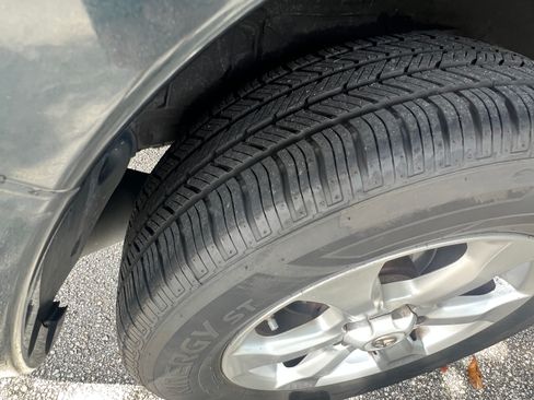 Used 2010 Toyota RAV4 Limited image 23