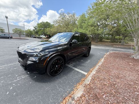 Used 2025 BMW X5 sDrive40i w/ Executive Package image 12