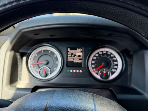 Used 2020 RAM 1500 Classic Warlock RWD image 11
