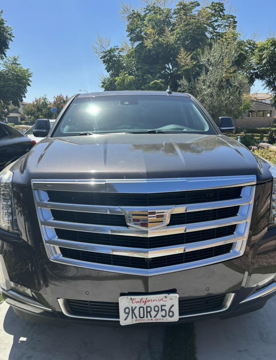 Used 2017 Cadillac Escalade ESV Luxury AWD/4WD image 9