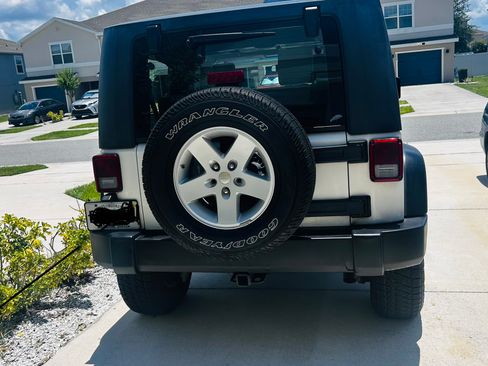 Used 2008 Jeep Wrangler X AWD/4WD image 4