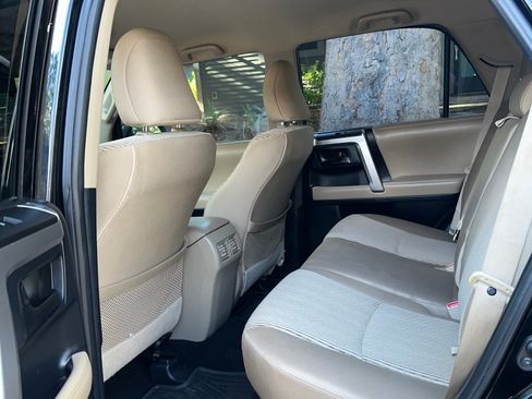 Used 2011 Toyota 4Runner SR5 RWD image 12