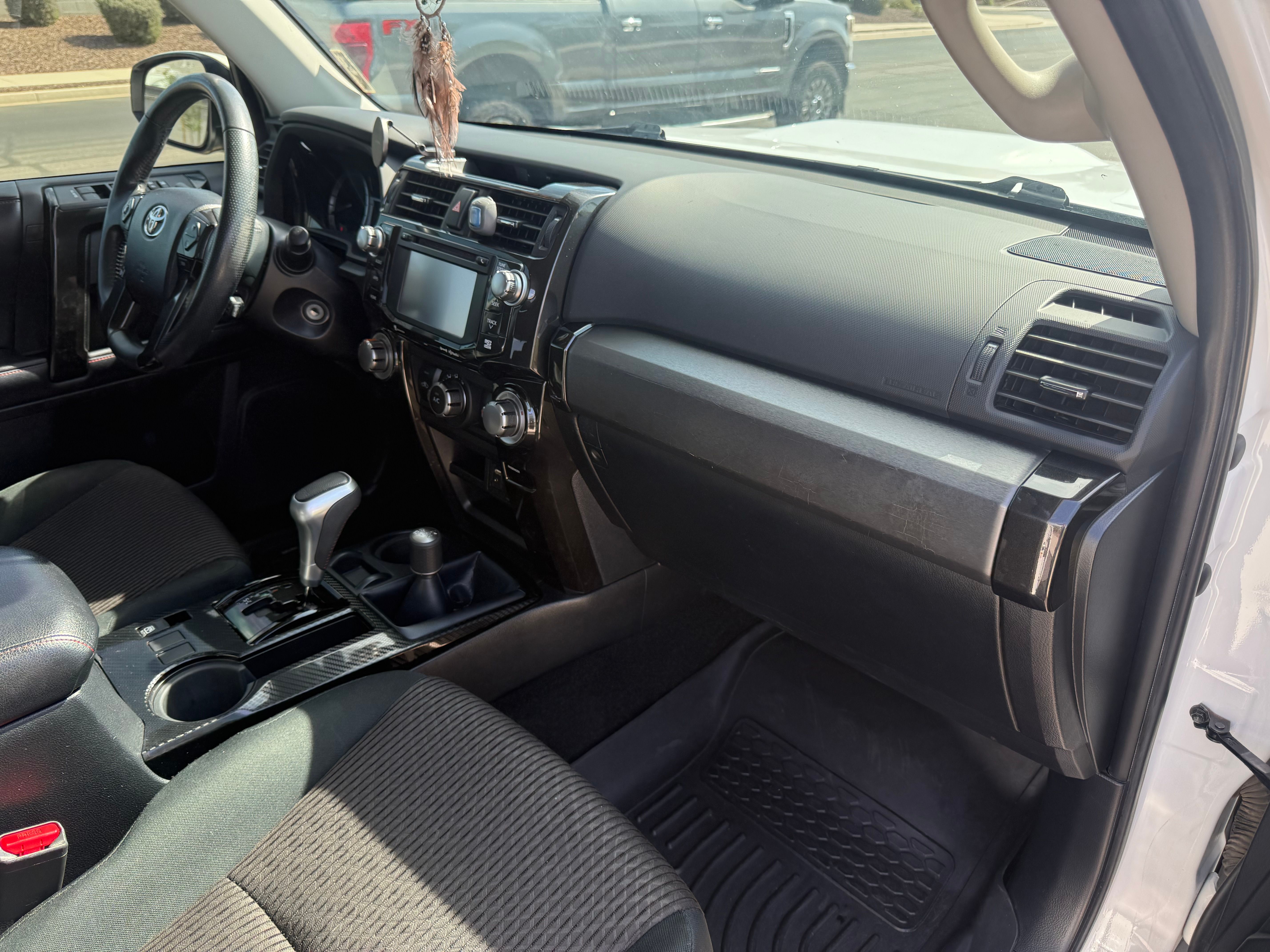 Used 2018 Toyota 4Runner TRD Off-Road AWD/4WD image 14