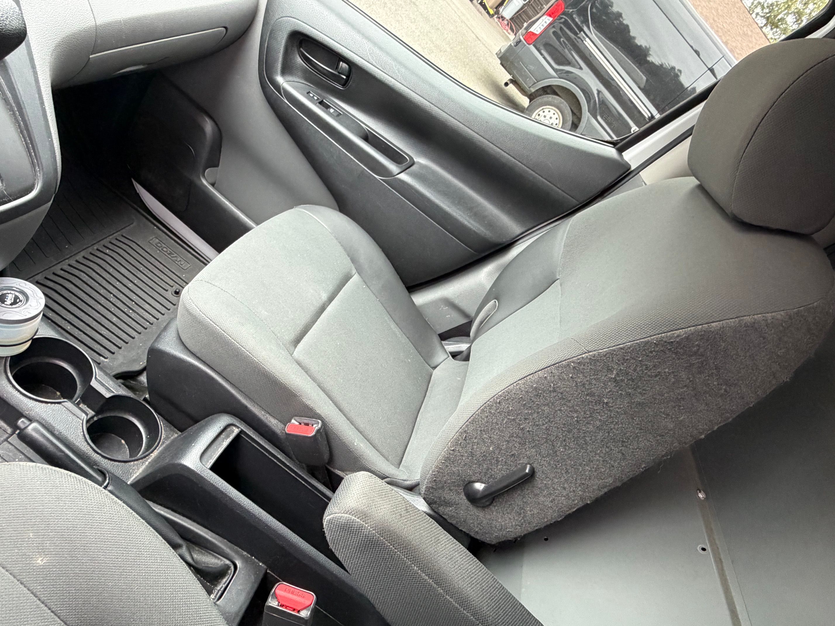 Used 2021 Nissan NV200 SV FWD image 10