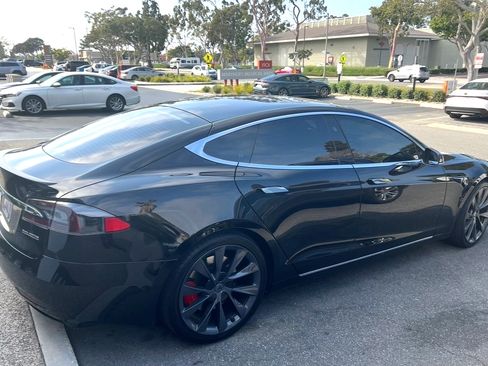 Used 2020 Tesla Model S Performance AWD/4WD image 1