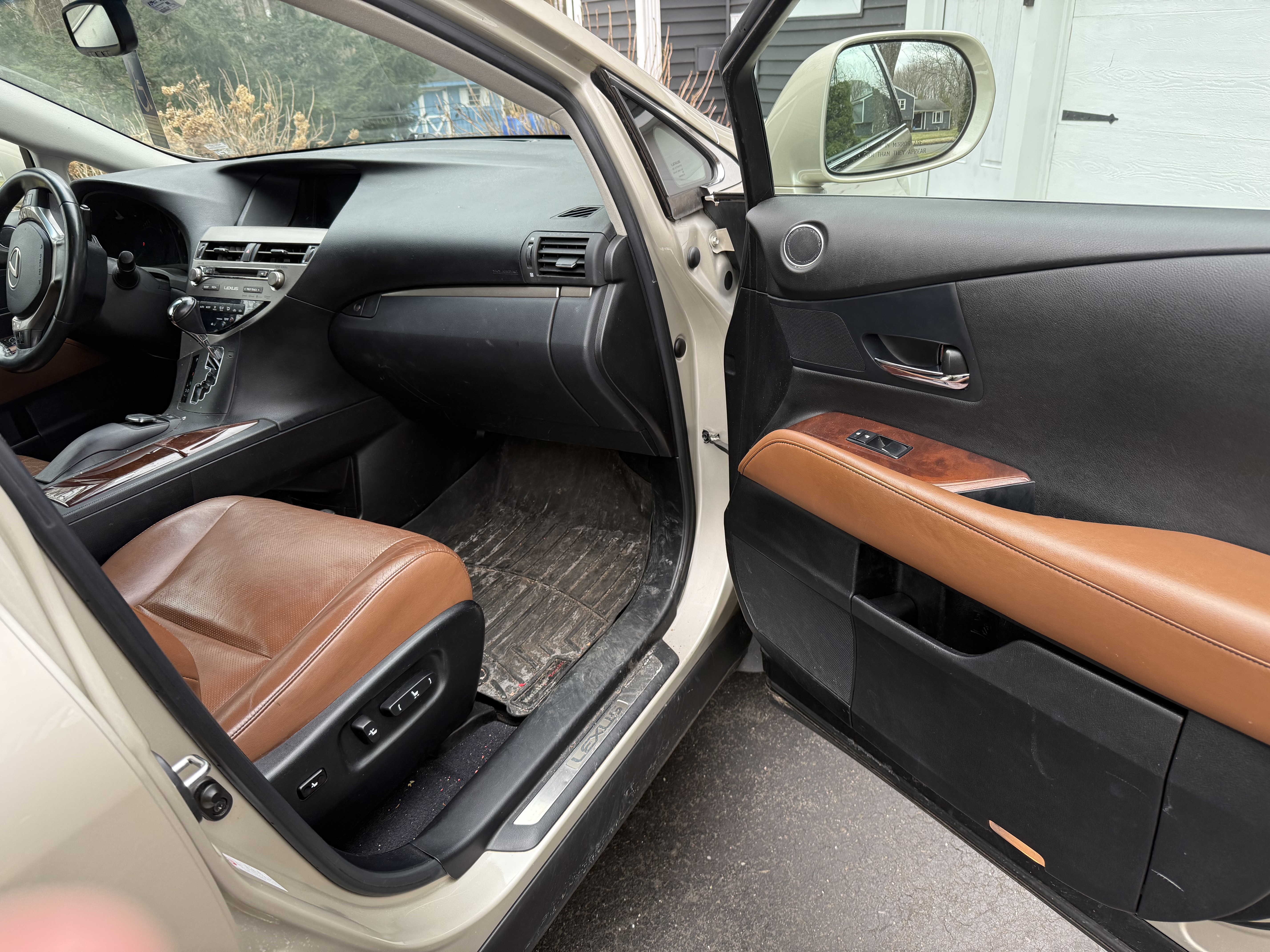 Used 2015 Lexus RX 450h AWD image 10