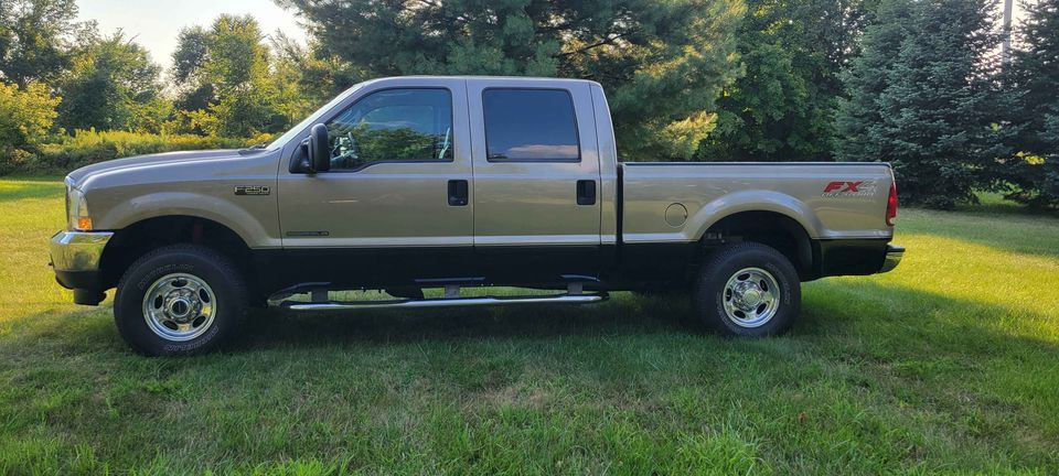 Used 2003 Ford F250 Lariat AWD/4WD image 5