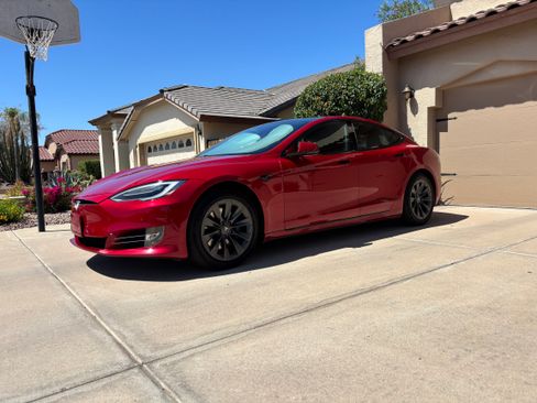 Used 2020 Tesla Model S Long Range Plus AWD/4WD image 6
