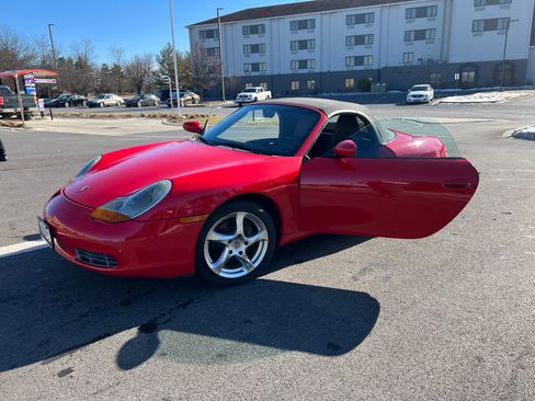Used 2002 Porsche Boxster image 6