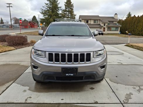Used 2015 Jeep Grand Cherokee Laredo image 10