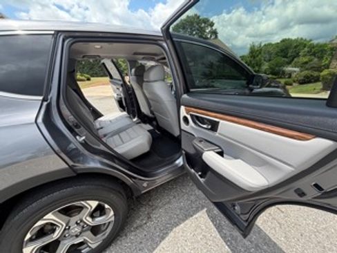 Used 2019 Honda CR-V EX-L image 2