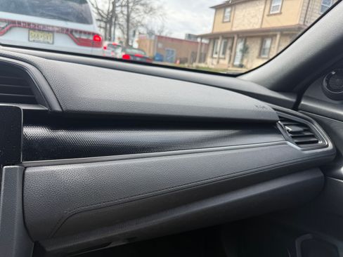 Used 2021 Honda Civic Sport image 9