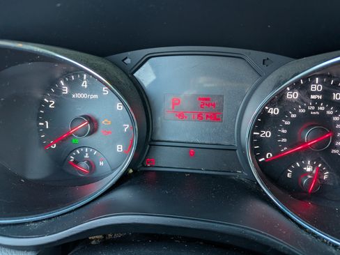 Used 2016 Kia Sedona LX w/ Option Group 020 image 6