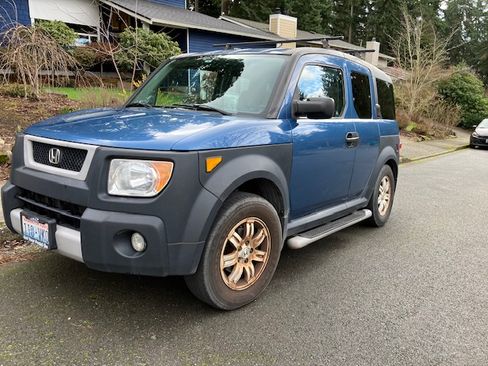 Used 2006 Honda Element EX image 4