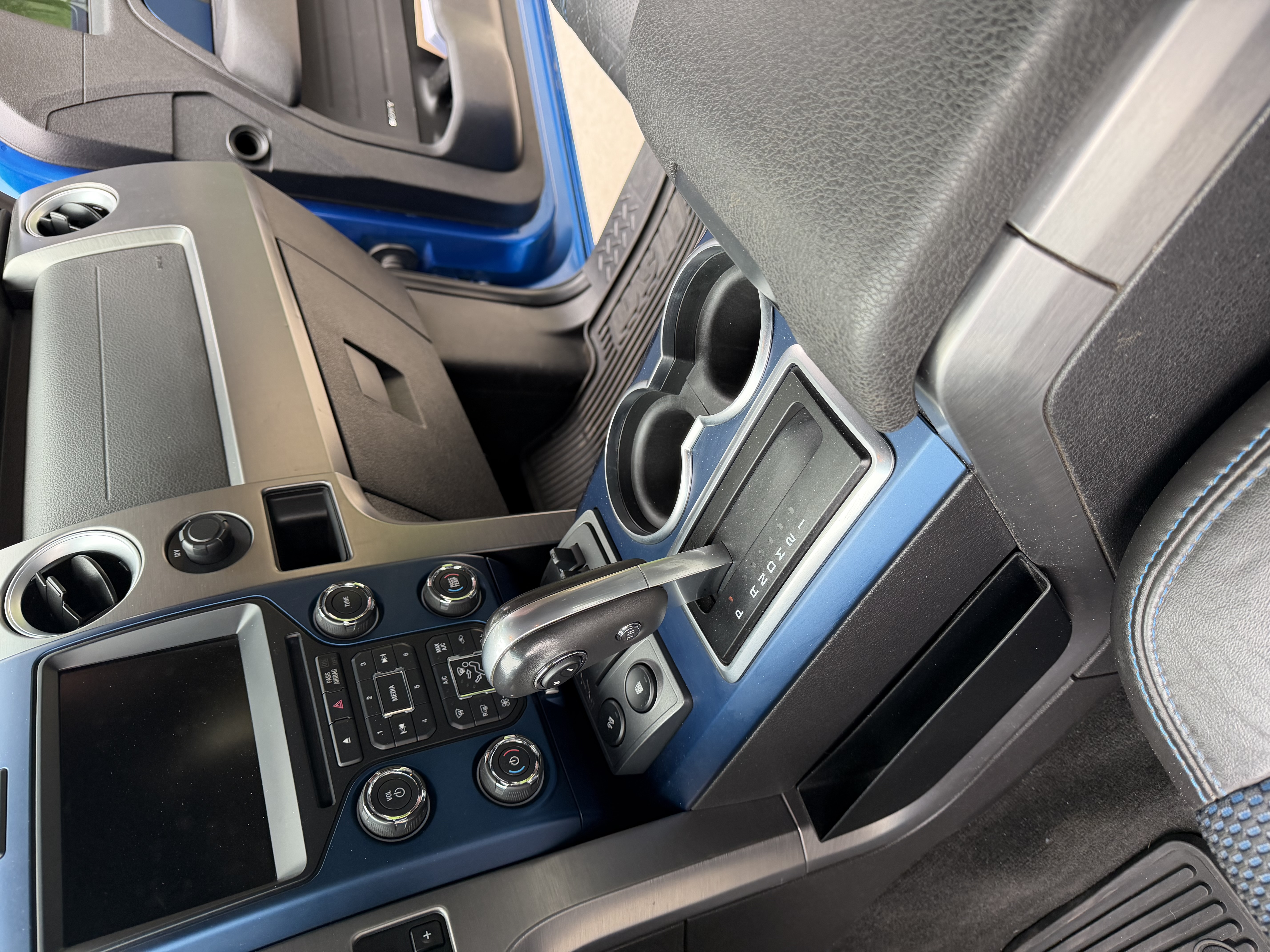 Used 2013 Ford F150 Raptor w/ Luxury Equipment Group AWD/4WD image 19