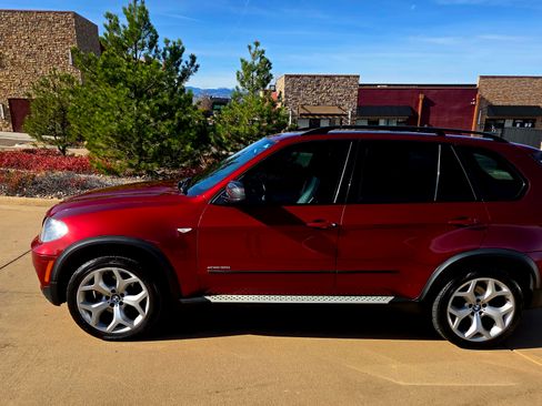 Used 2013 BMW X5 xDrive35i image 1