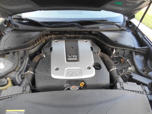 Used 2011 INFINITI M37 x w/ Premium Pkg AWD/4WD image 22