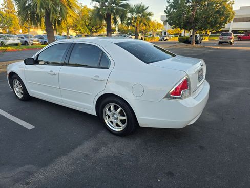 Used 2007 Ford Fusion S image 6