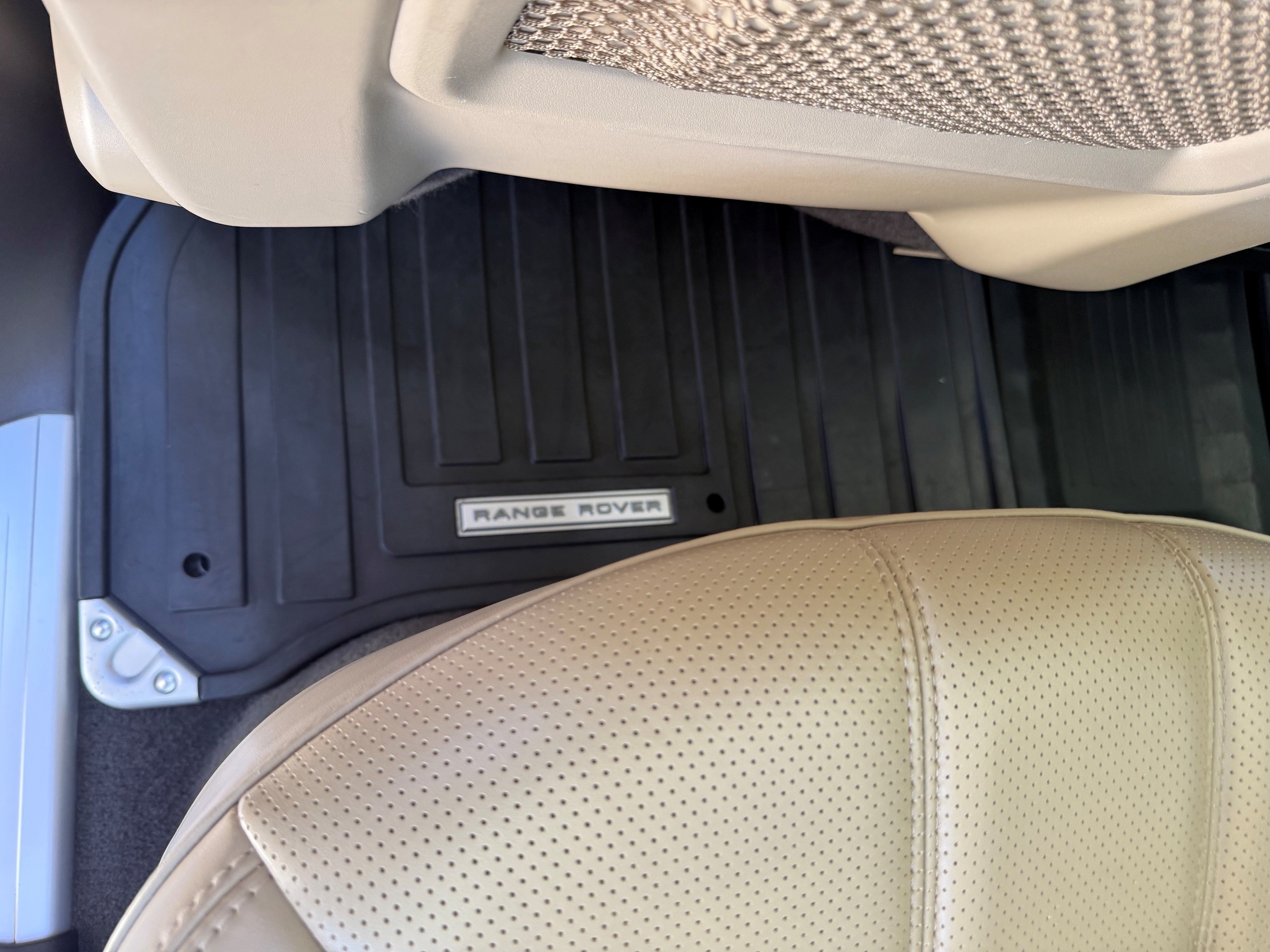 Used 2016 Land Rover Range Rover Sport HSE AWD/4WD image 19
