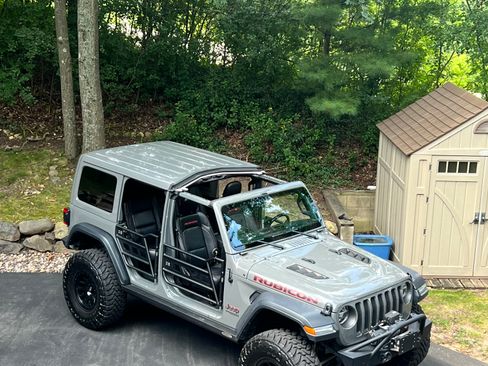 Used 2019 Jeep Wrangler Unlimited Rubicon AWD/4WD image 11