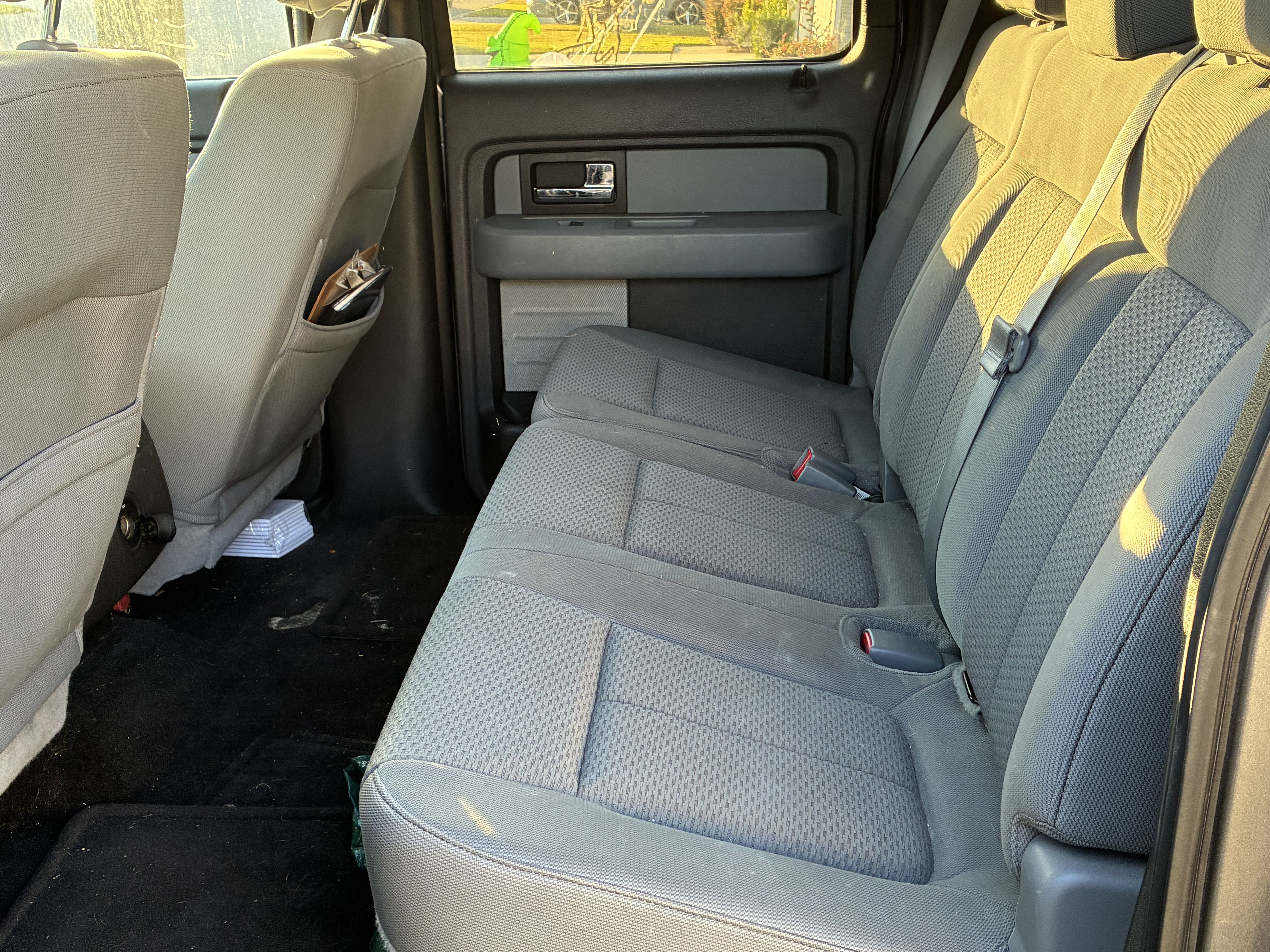 Used 2014 Ford F150 XLT w/ XLT Chrome Package AWD/4WD image 9