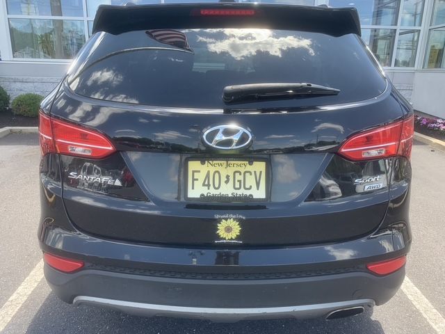 Used 2016 Hyundai Santa Fe Sport w/ Option Group 02 AWD/4WD image 2