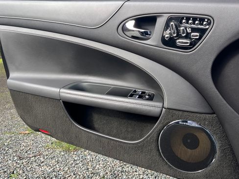 Used 2015 Jaguar XK Coupe image 13