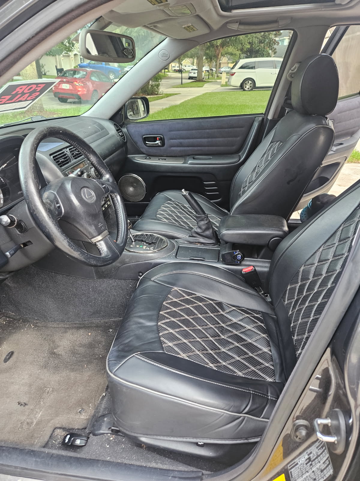 Used 2003 Lexus IS 300 RWD image 9