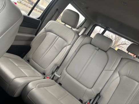 Used 2022 Jeep Wagoneer Series II image 7