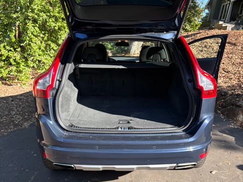 Used 2015 Volvo XC60 T5 Premier Plus FWD image 11