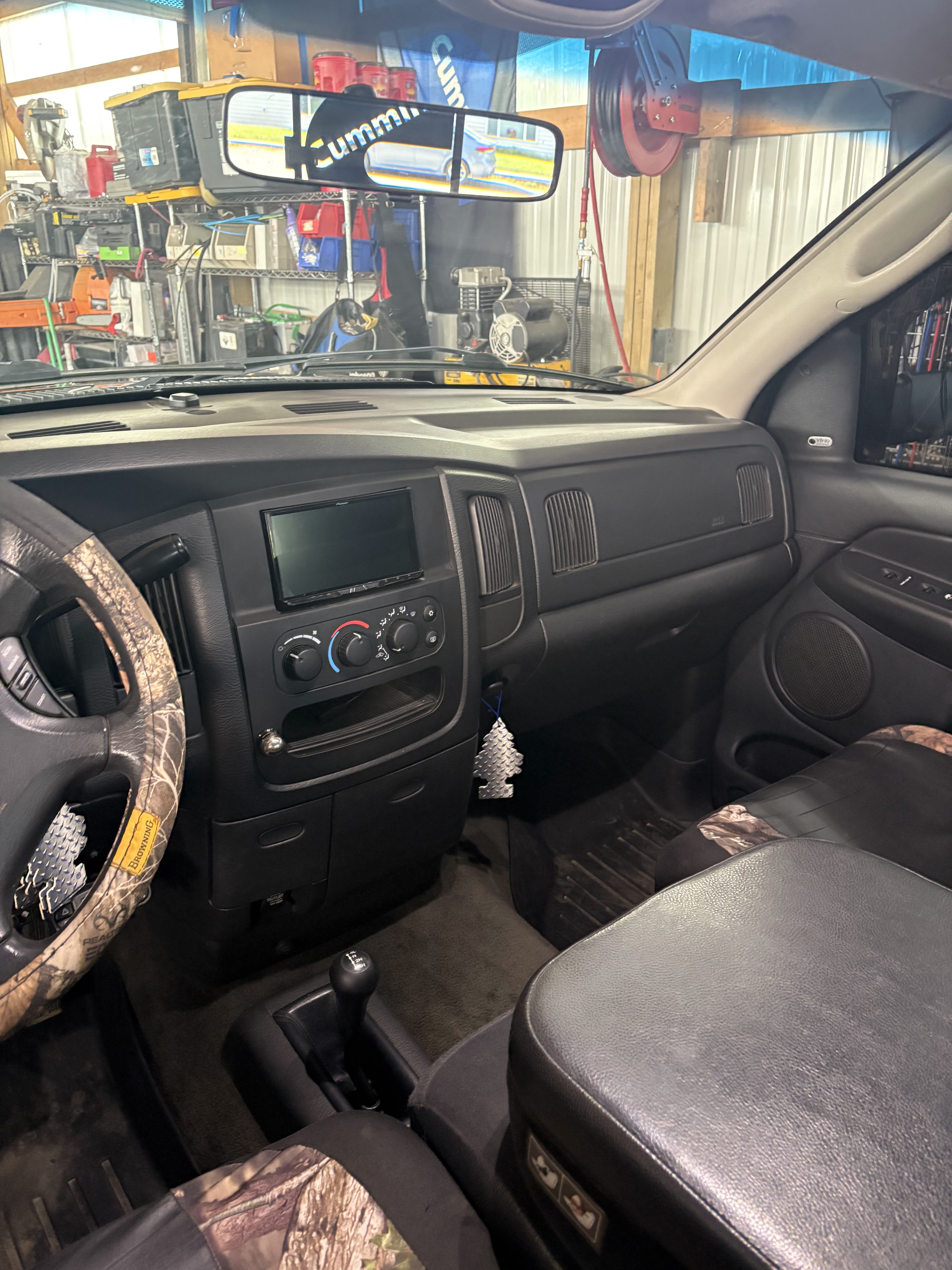 Used 2003 Dodge Ram 2500 Truck SLT AWD/4WD image 9
