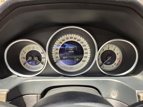 Used 2016 Mercedes-Benz E 350 4MATIC Sedan image 16