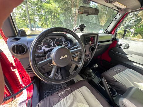 Used 2010 Jeep Wrangler Sport AWD/4WD image 10