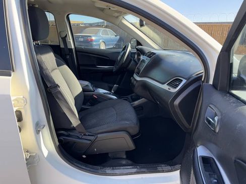 Used 2018 Dodge Journey SXT w/ Blacktop Package image 21