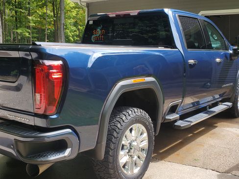 Used 2021 GMC Sierra 3500 Denali image 10