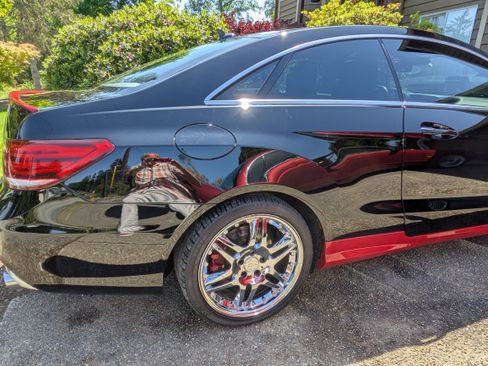 Used 2014 Mercedes-Benz E 550 Coupe image 4