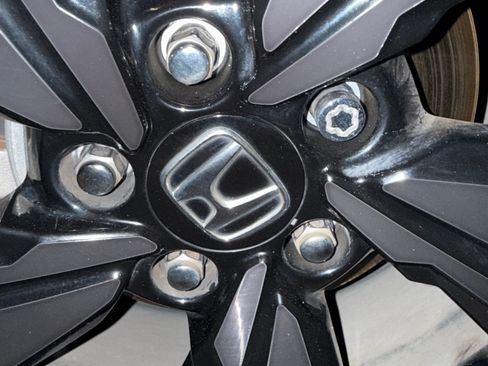 Used 2020 Honda Civic Sport image 27