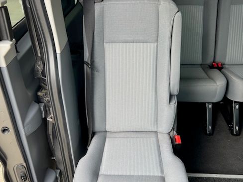 Used 2017 Ford Transit 350 XLT image 23