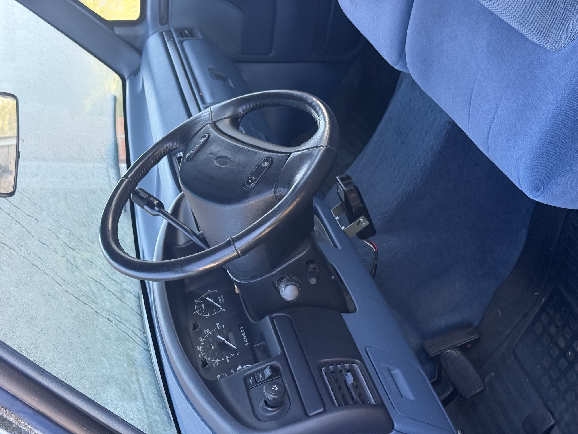 Used 1996 Ford F250 2WD SuperCab image 21
